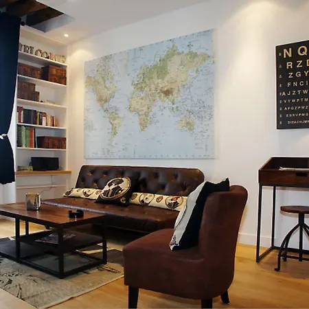 Modern In Saint-germain - 3 Persons *