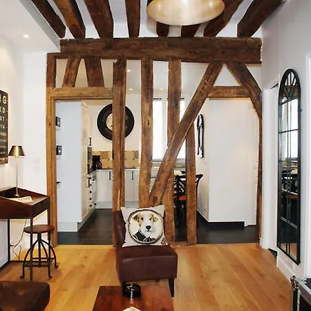 Modern In Saint-germain - 3 Persons شقة *